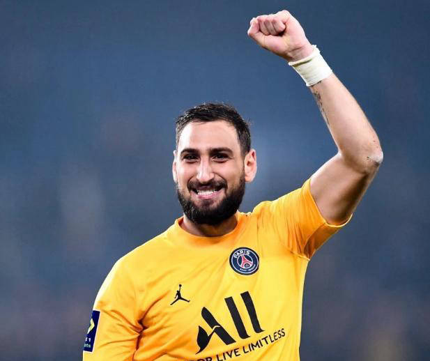 自宣离队！大巴黎巨星翻脸，瓜帅青睐，承诺顶级薪水